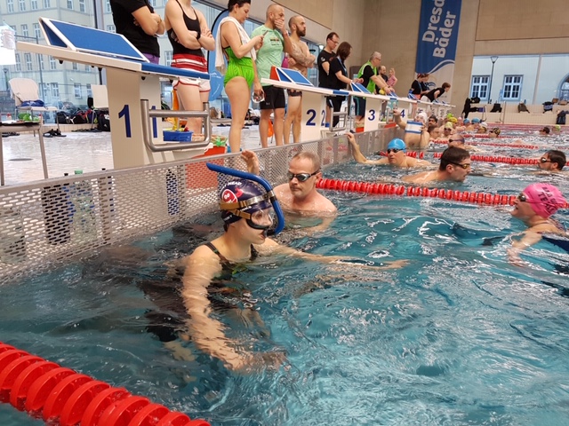 004 Event SWIM100 x100